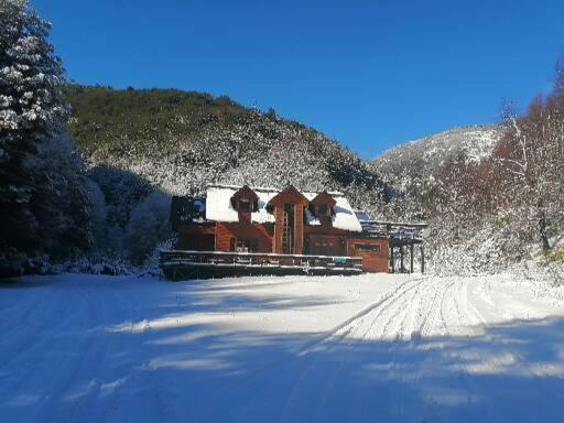 Refugio Raices Lodge *